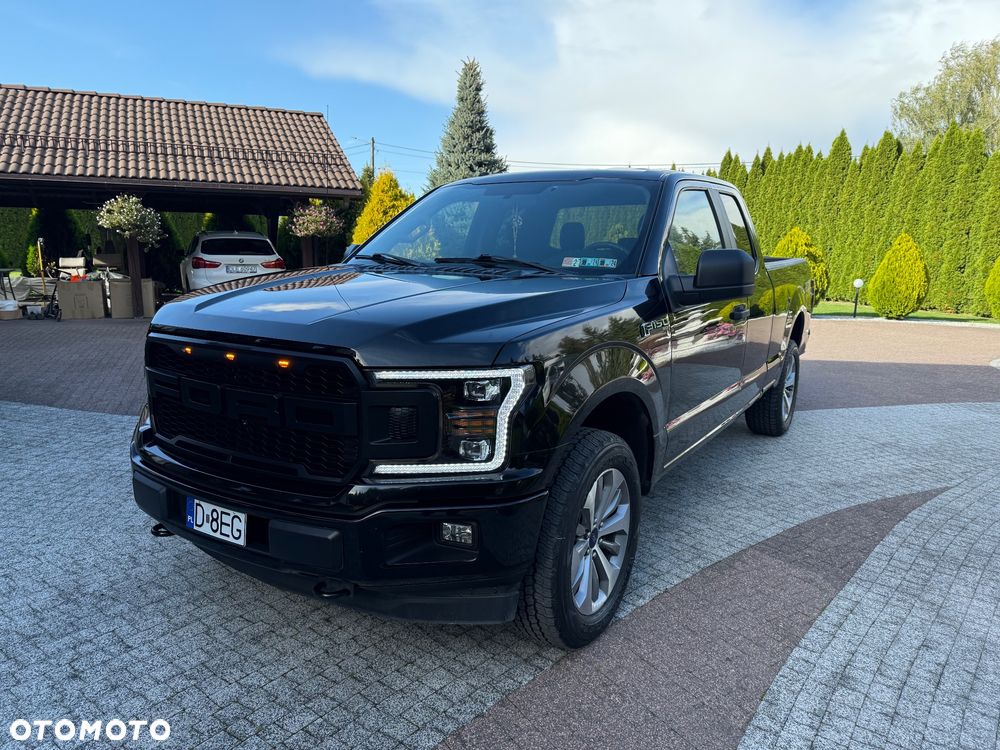 Ford F150 - 3
