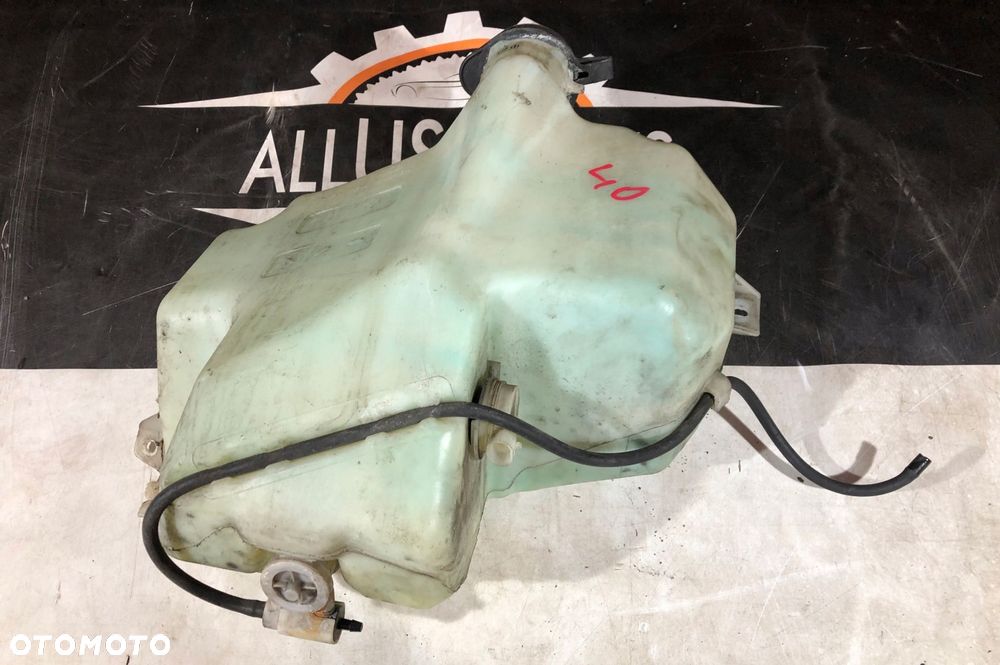 zbiorniczek spryskiwaczy hummer h2 03-09 - 2