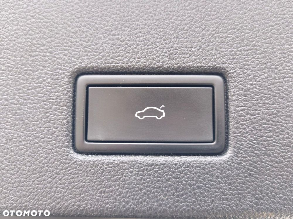 Volkswagen T-Roc 1.5 TSI Style DSG - 12