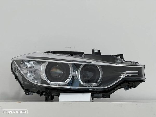 Farol Otica BMW Serie 3 F30/F31 Original Direito