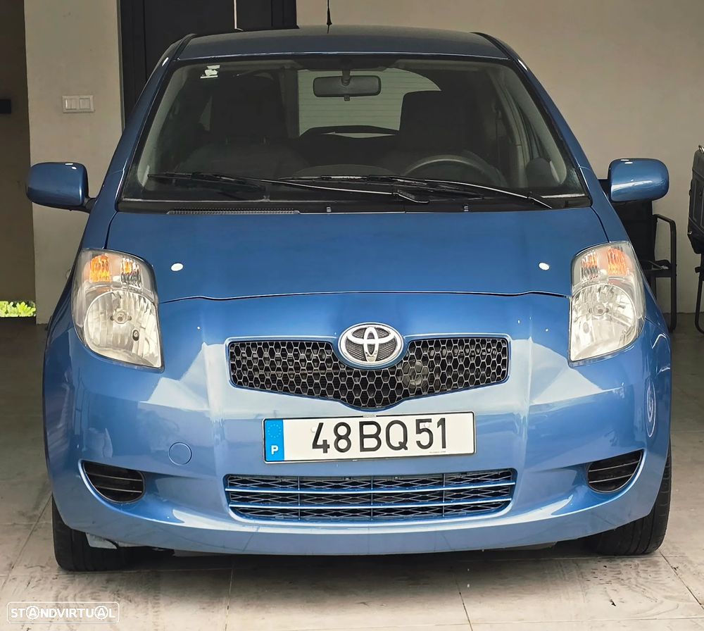 Toyota Yaris 1.4 D-4D AC Manual+VSC - 2