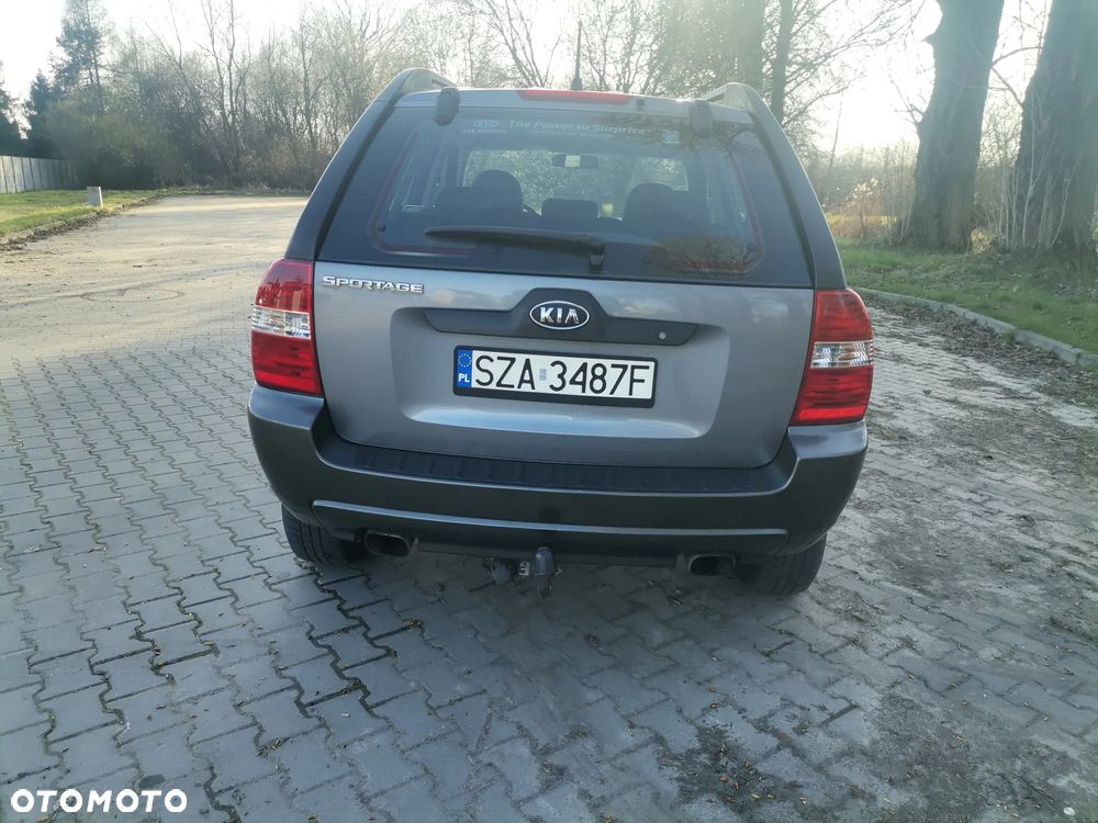 Kia Sportage 2.0 CRDi Expedition - 23
