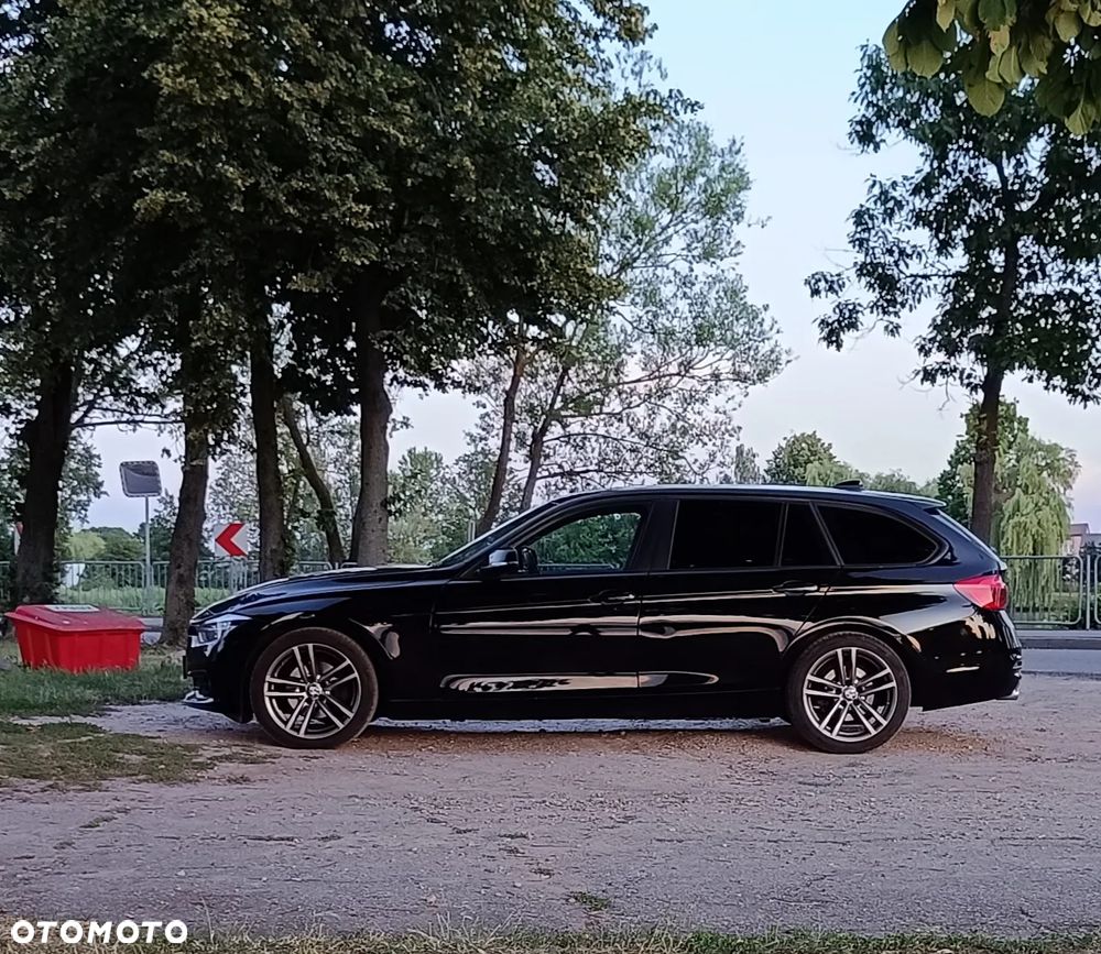 BMW Seria 3 320d - 11