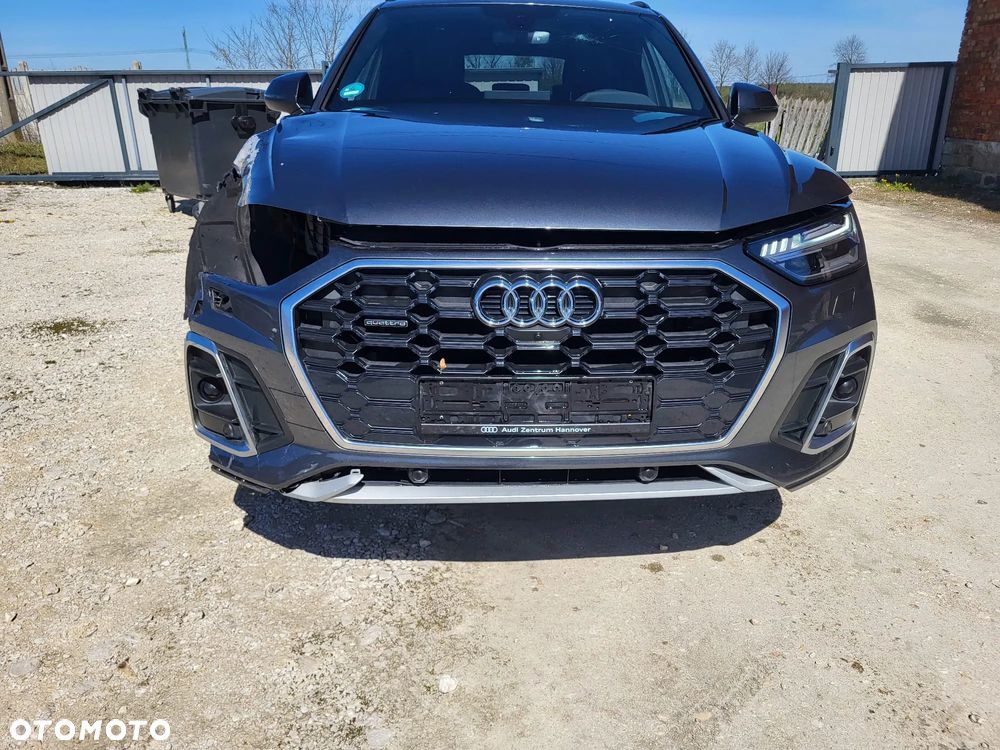 Audi Q5 40 TDI quattro S tronic S line - 4