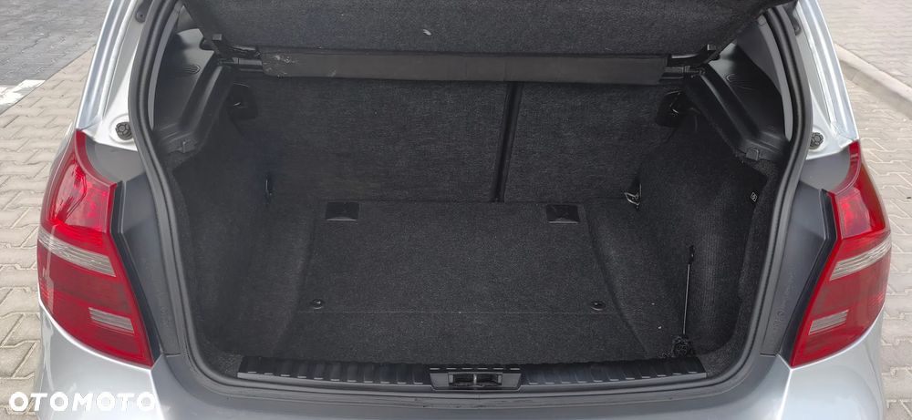 BMW Seria 1 116i - 14