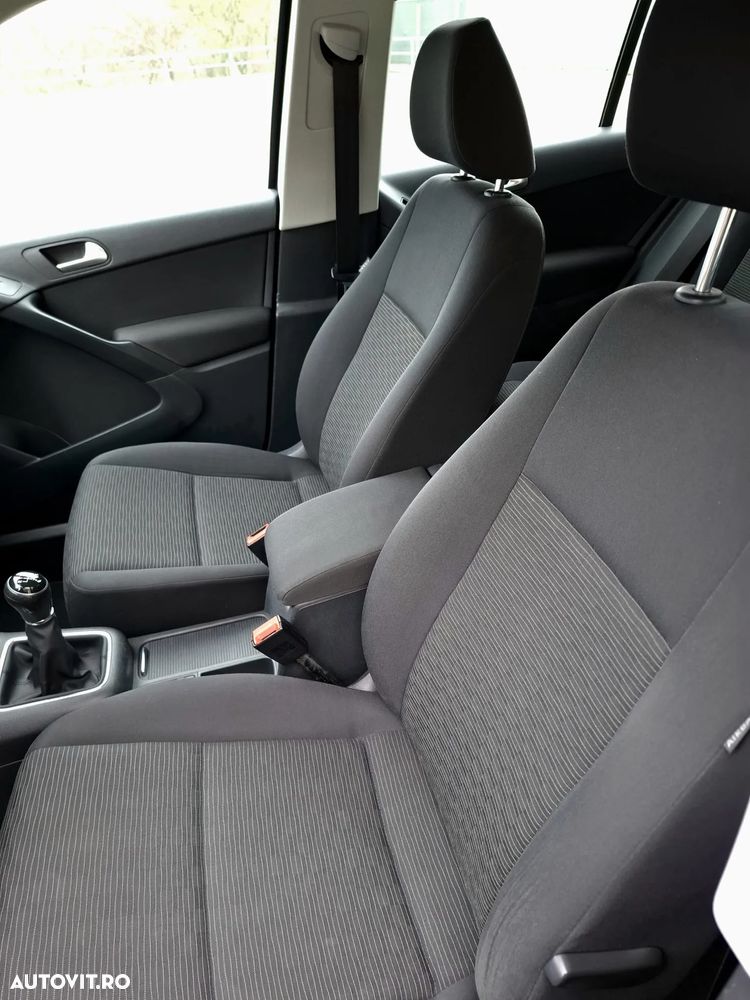 Volkswagen Tiguan 2.0 TDI DPF BlueMotion Technology Exclusive - 6