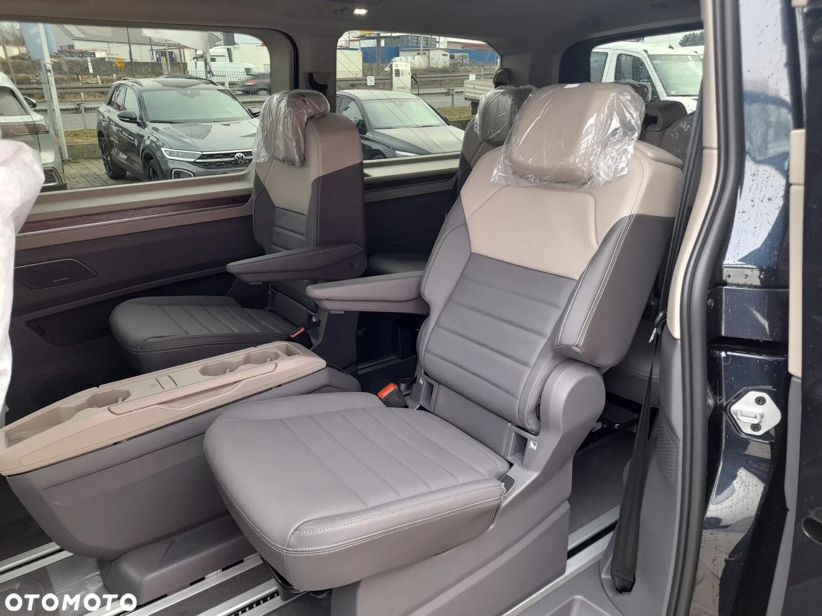 Volkswagen Multivan 2.0 TDI L2 Style DSG - 6