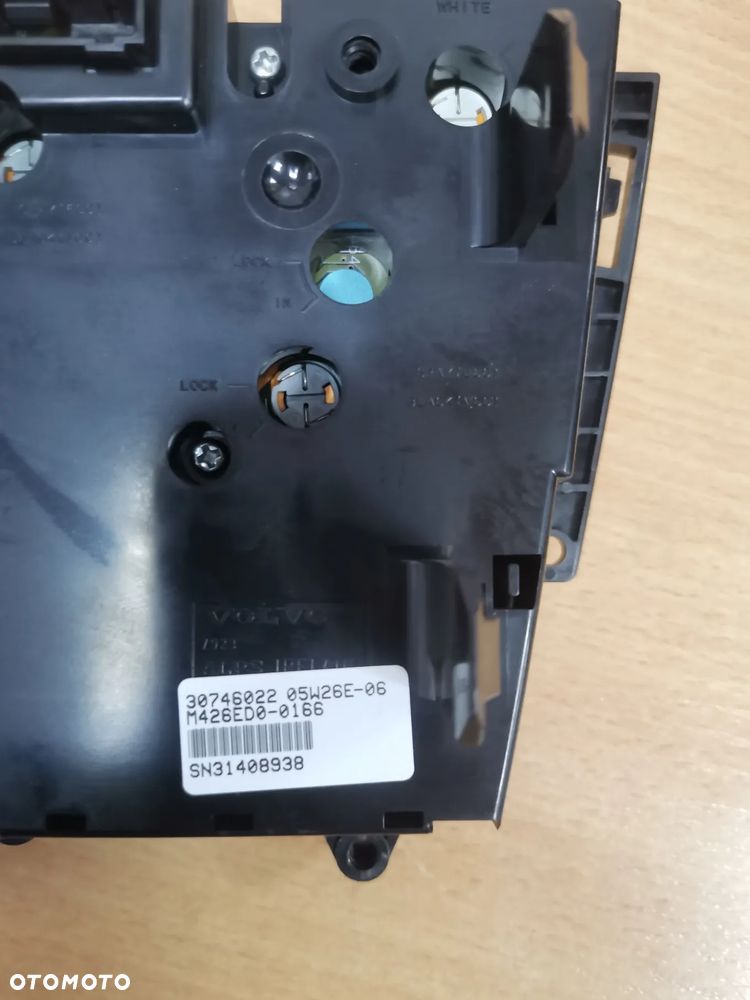 Panel klimy klimatyzacji Volvo S60 V70 XC70 lift 30746022 - 3