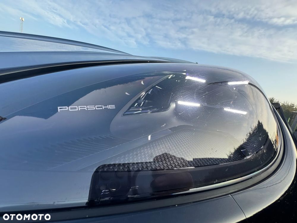 Porsche Macan - 11
