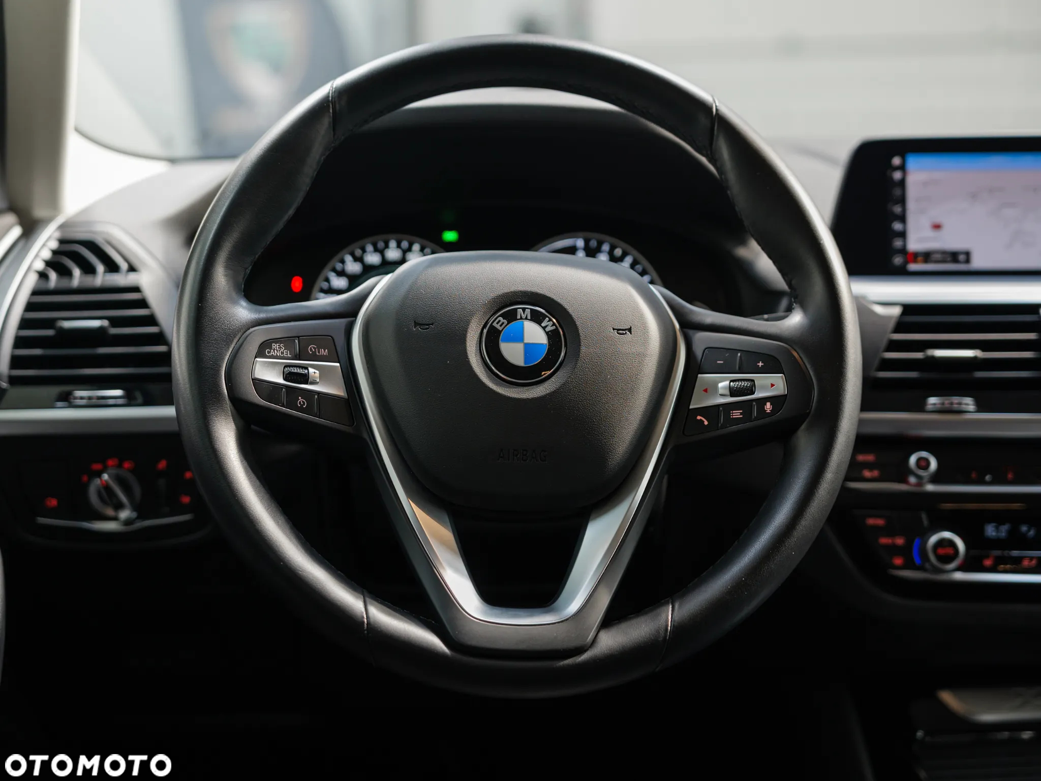 BMW X3 - 25