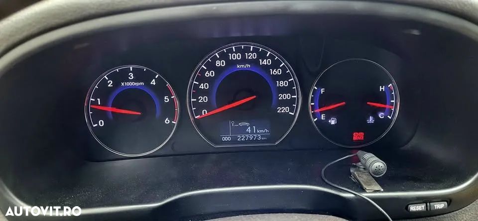 Hyundai Santa Fe - 5