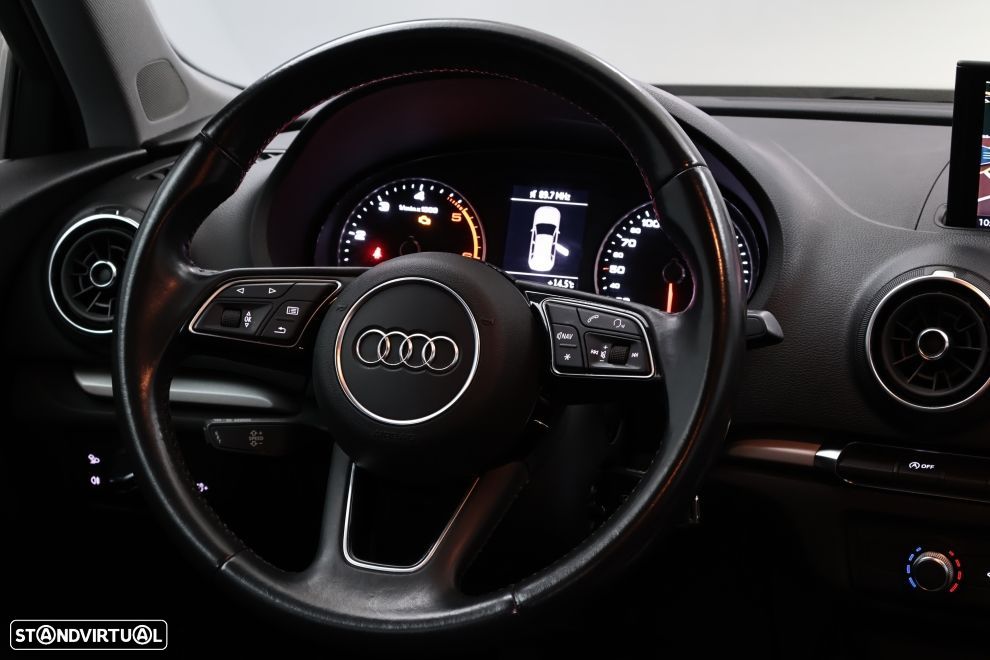 Audi A3 Sportback 1.6 TDI - 16