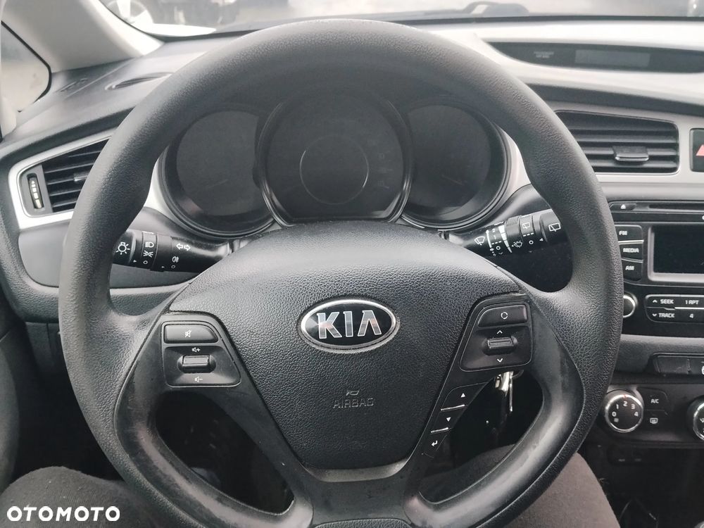 Kia Ceed 1.4 CVVT - 6