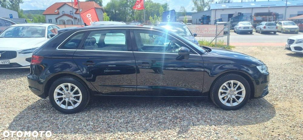 Audi A3 Sportback - 6