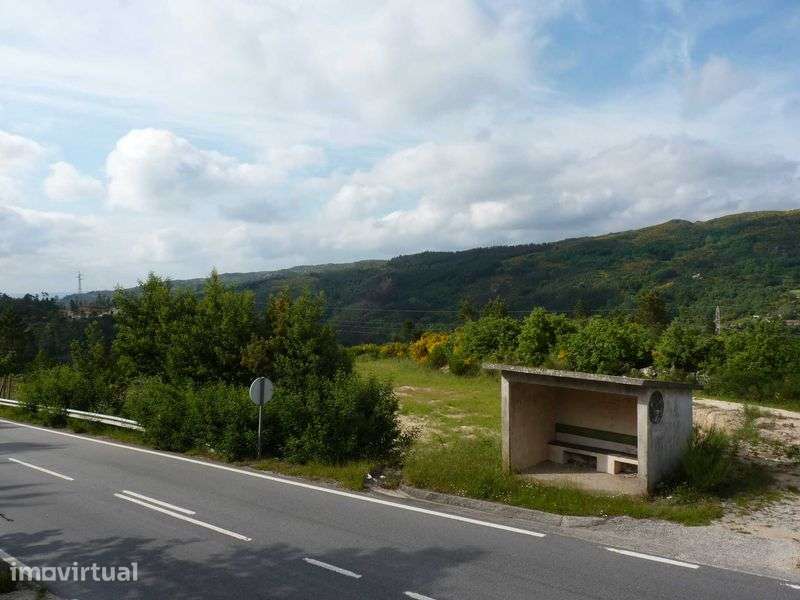 Terreno urbano em Amarante - Grande imagem: 4/12