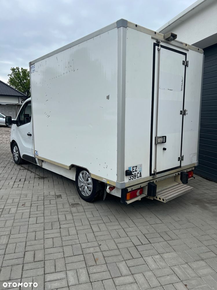 Renault Trafic - 6