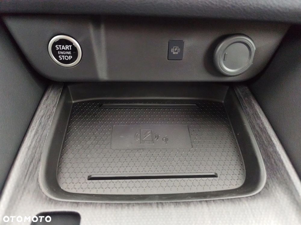 Nissan Qashqai 1.3 DIG-T MHEV Tekna Xtronic - 28