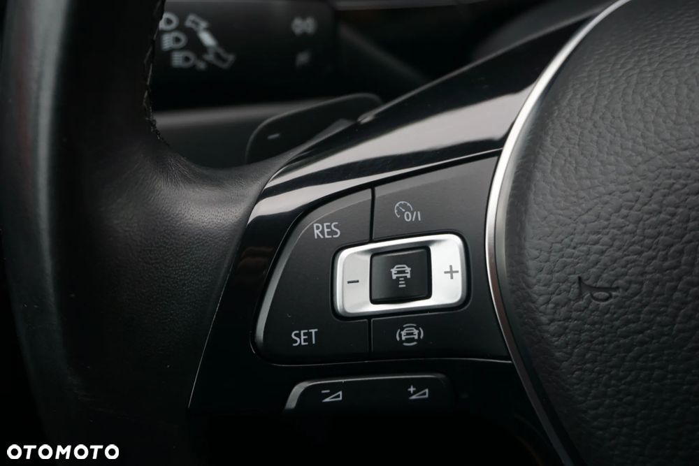 Volkswagen Touran 1.5 TSI EVO Highline DSG - 28