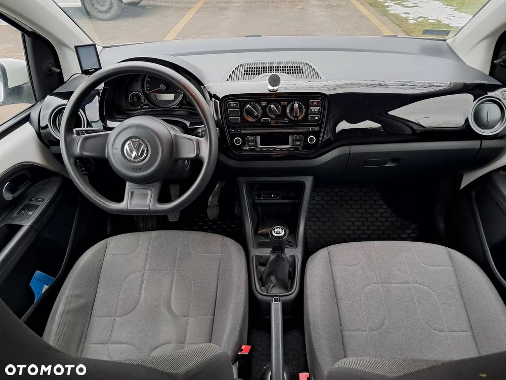 Volkswagen up! - 6
