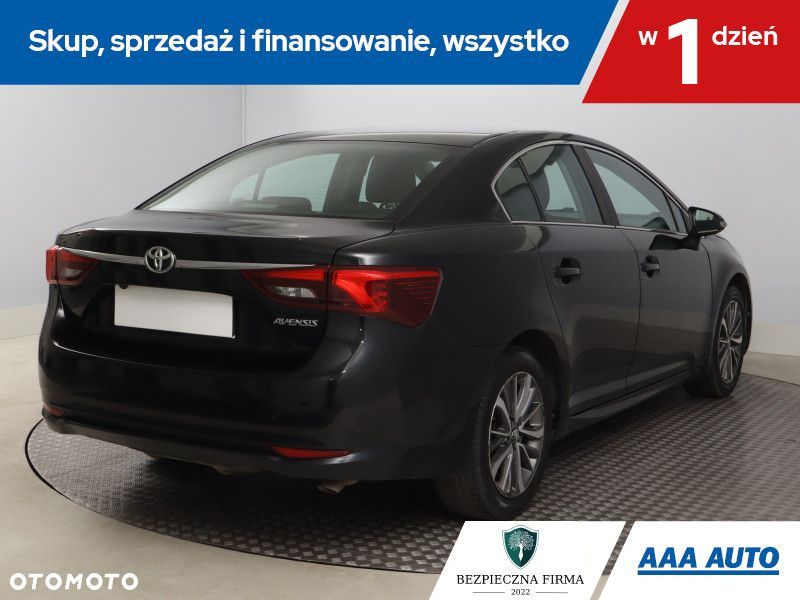 Toyota Avensis - 7
