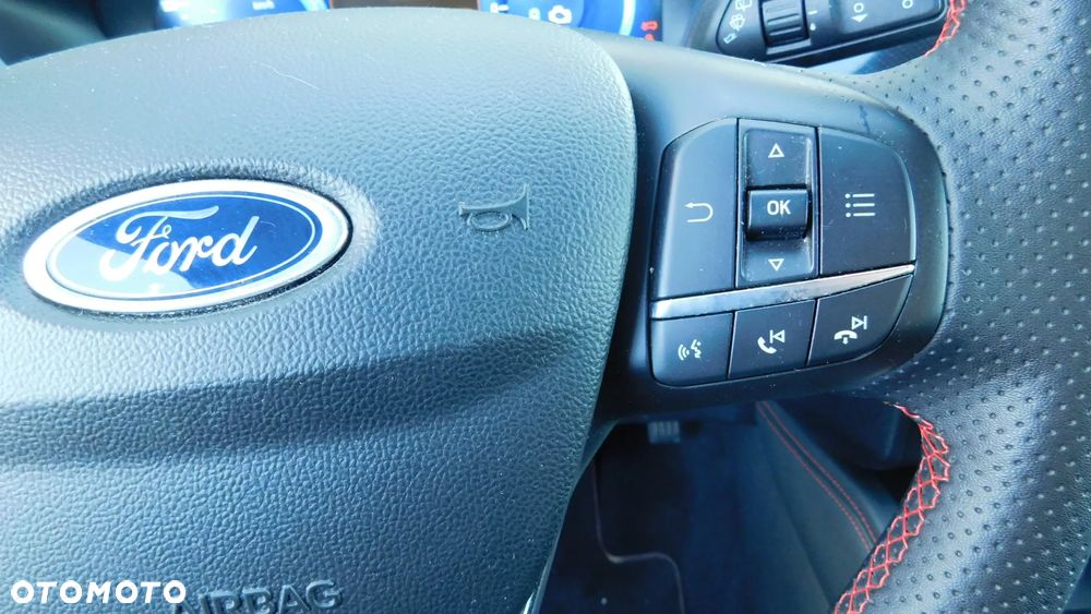 Ford Kuga 2.5 Duratec PHEV ST-LINE X - 21