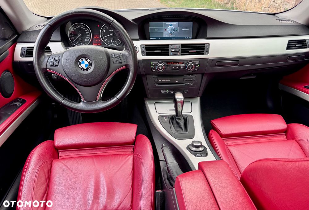 BMW Seria 3 335i Edition Exclusive - 16