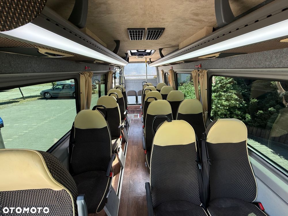 Mercedes-Benz SPRINTER 516 CITY - 17