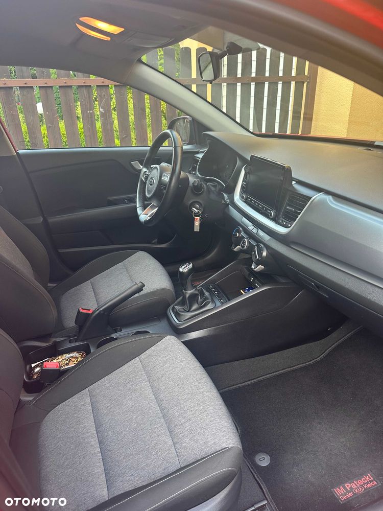 Kia Stonic - 5