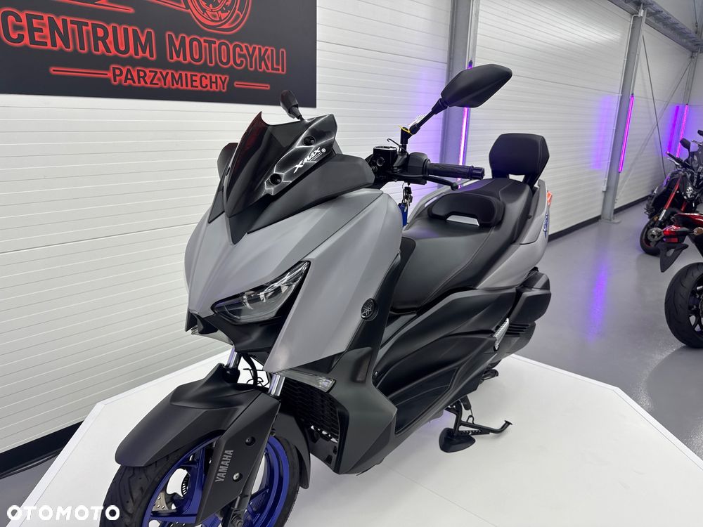 Yamaha X-max - 37