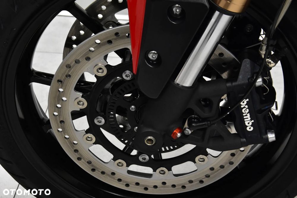 Triumph Speed Triple - 34