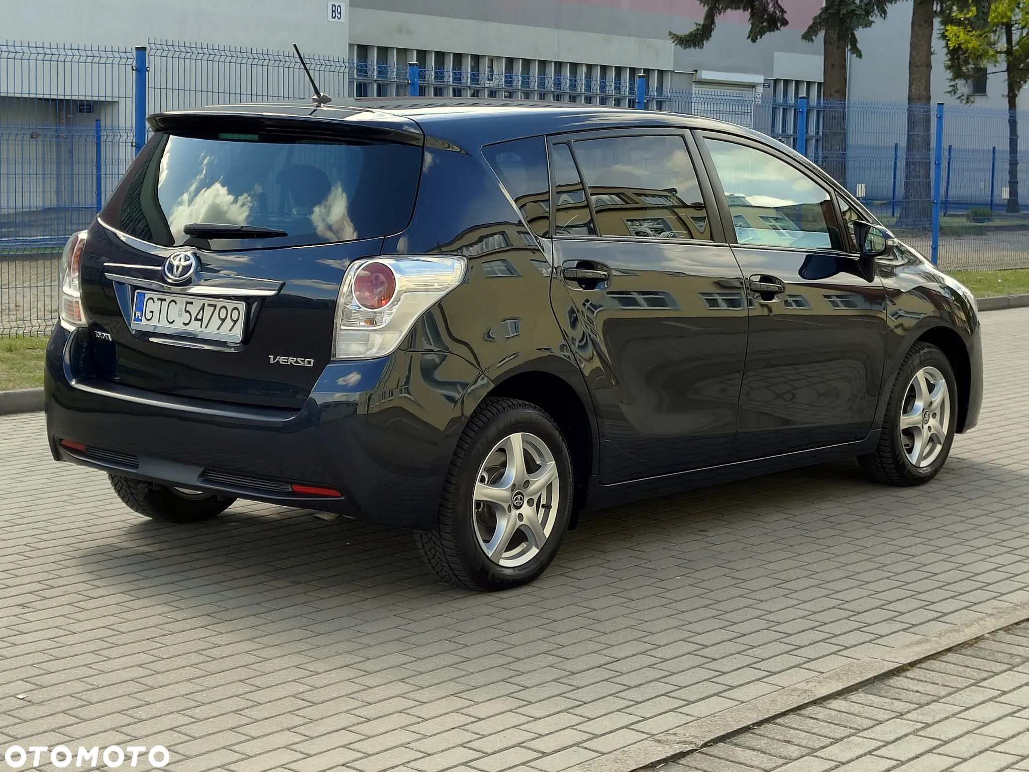 Toyota Verso - 5