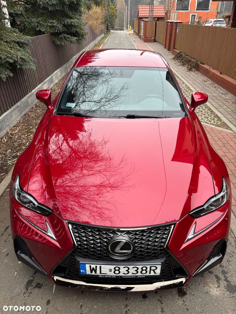 Lexus IS 200t / 300 F Sport - 19