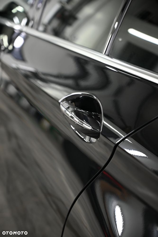 BMW Seria 5 530d xDrive Luxury Line - 13