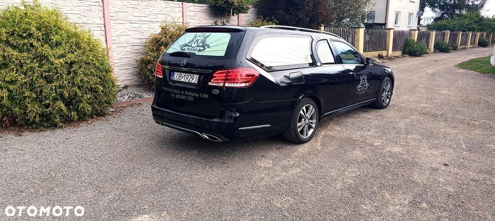 Mercedes-Benz Klasa E 250 CDI 4-Matic Classic - 4