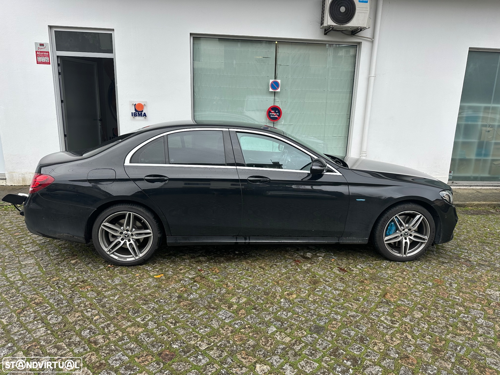 Mercedes-Benz E 350 e AMG - 3