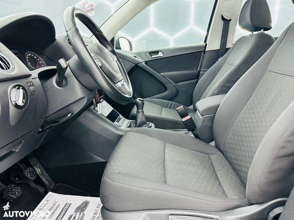 Volkswagen Tiguan 2.0 TDI DPF BlueMotion Technology Trend & Fun - 13