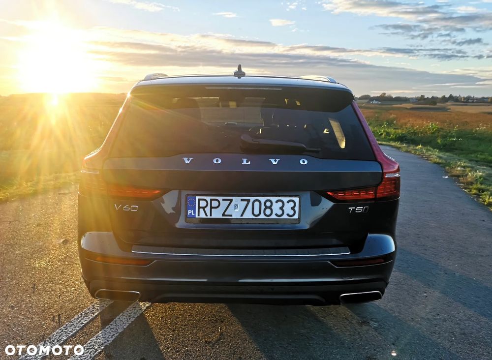 Volvo V60 T5 Geartronic Momentum Pro - 18