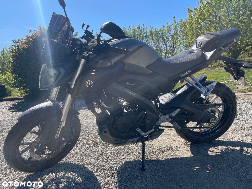 Yamaha MT - 3