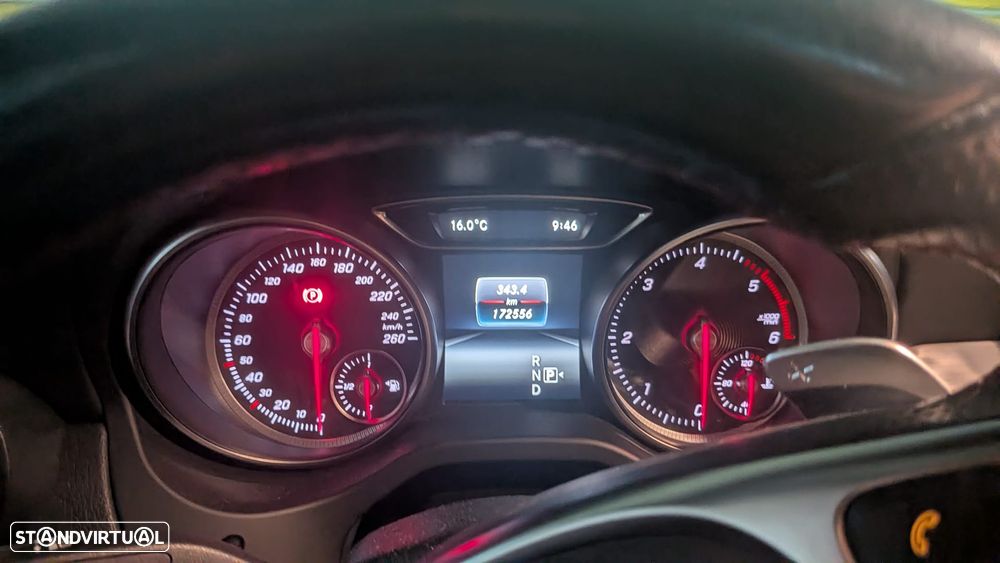 Mercedes-Benz CLA 180 d Shooting Brake AMG Line Aut. - 3