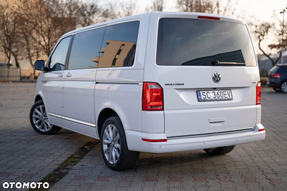 Volkswagen Multivan - 7