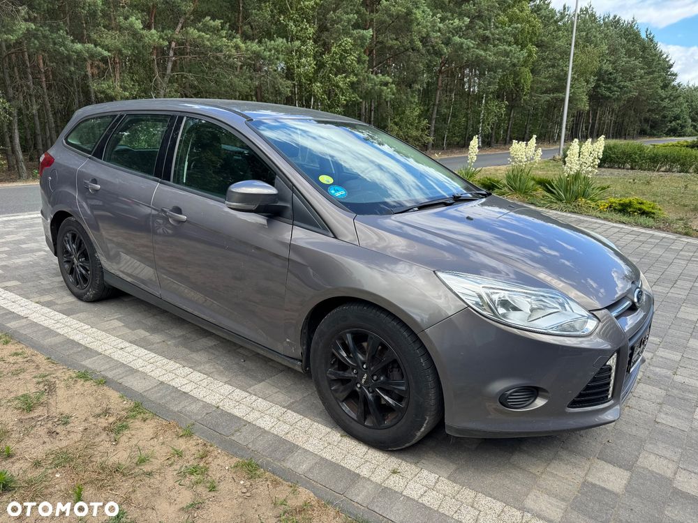 Ford Focus 1.6 TDCi DPF Ambiente - 3