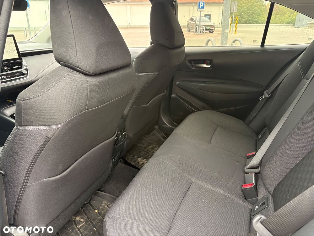 Toyota Corolla - 21