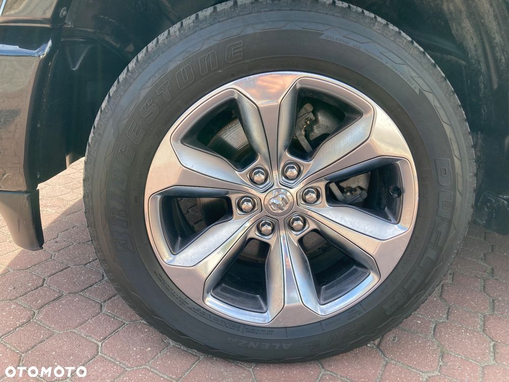 Dodge RAM 1500 5.7 4x4 - 10