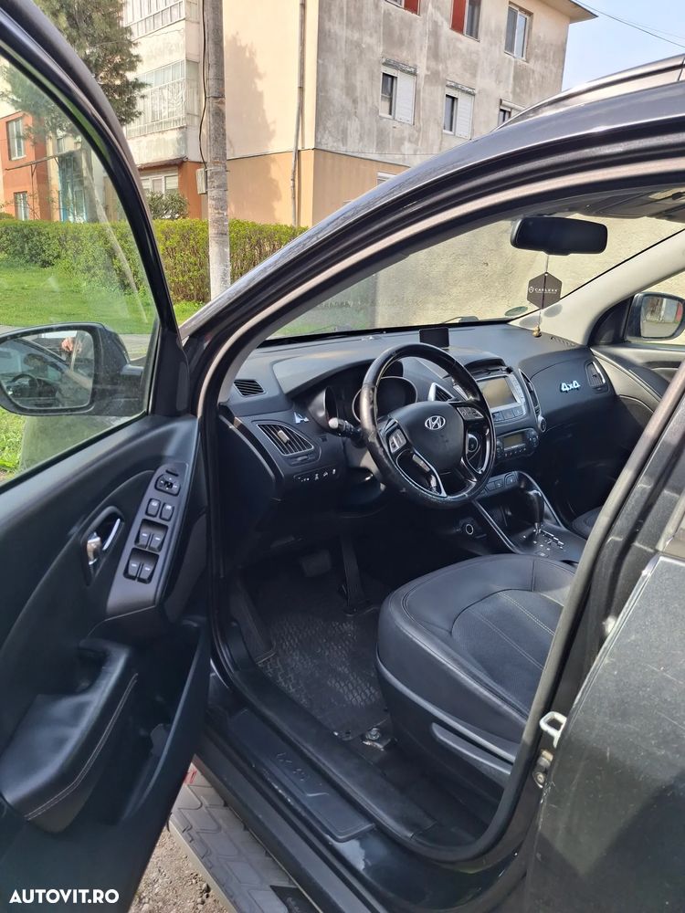 Hyundai ix35 2.0 CRDI High 4WD GLS Aut. Premium - 4