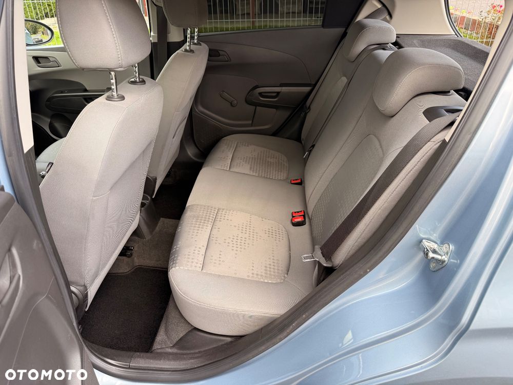 Chevrolet Aveo 1.2 LS - 22