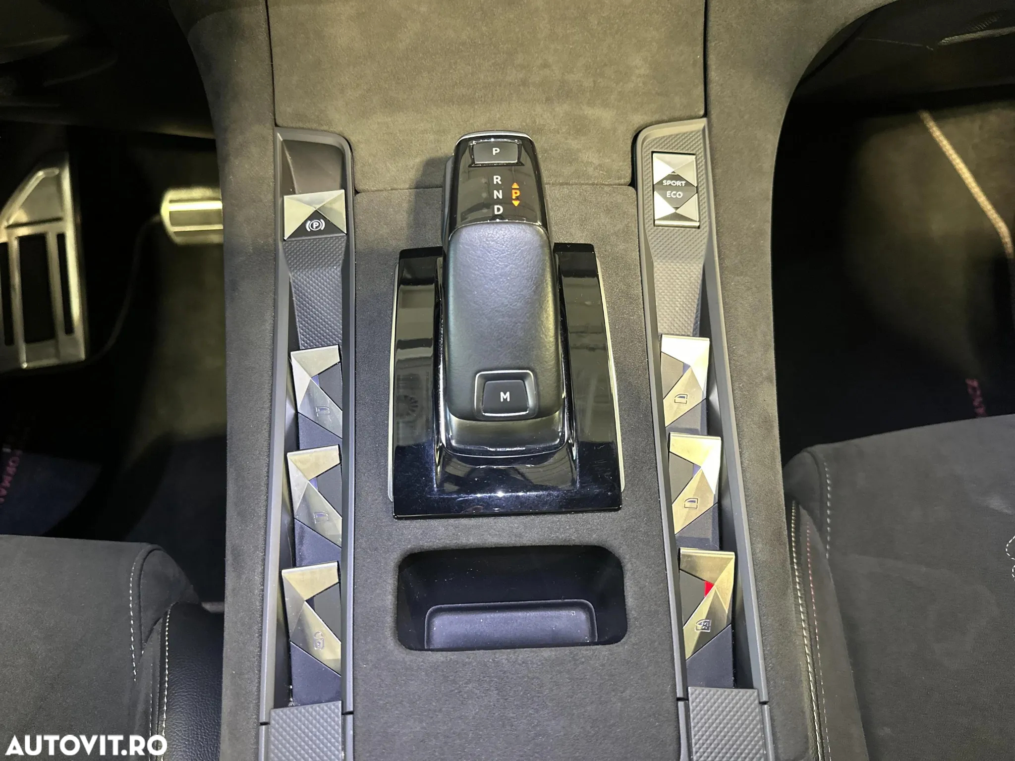DS Automobiles DS 7 Crossback - 18