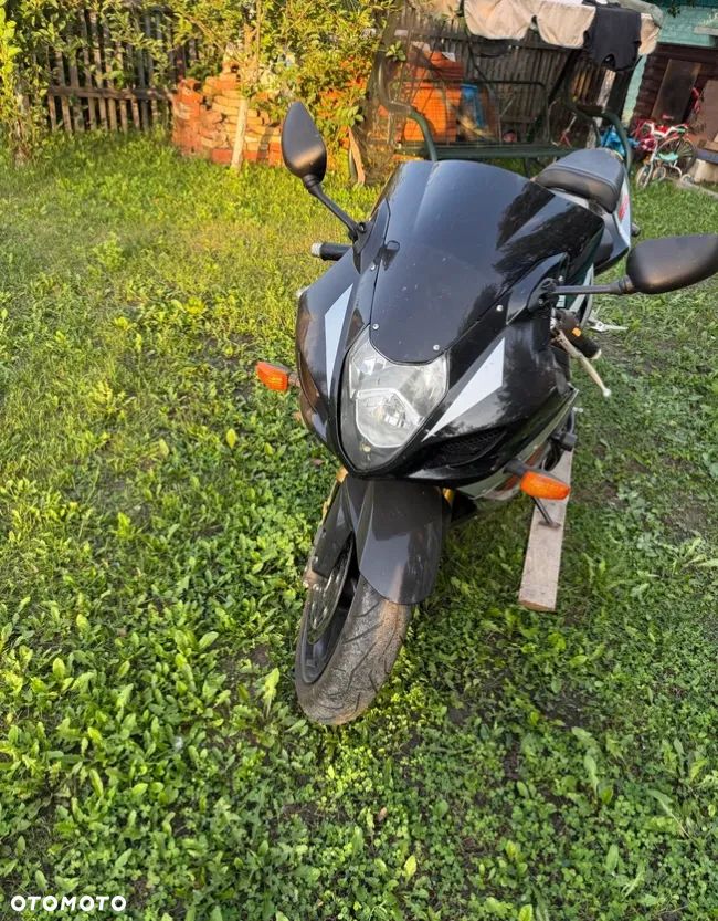 Suzuki GSX-R - 2