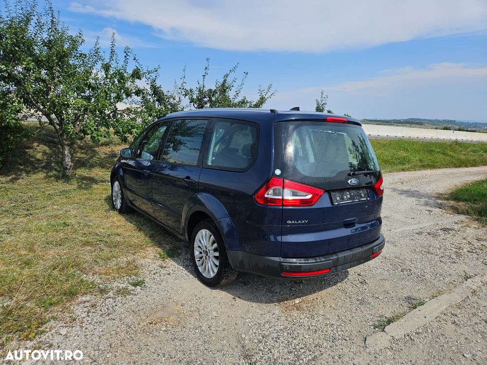 Ford Galaxy 2.0 TDCi DPF Aut. Trend - 3
