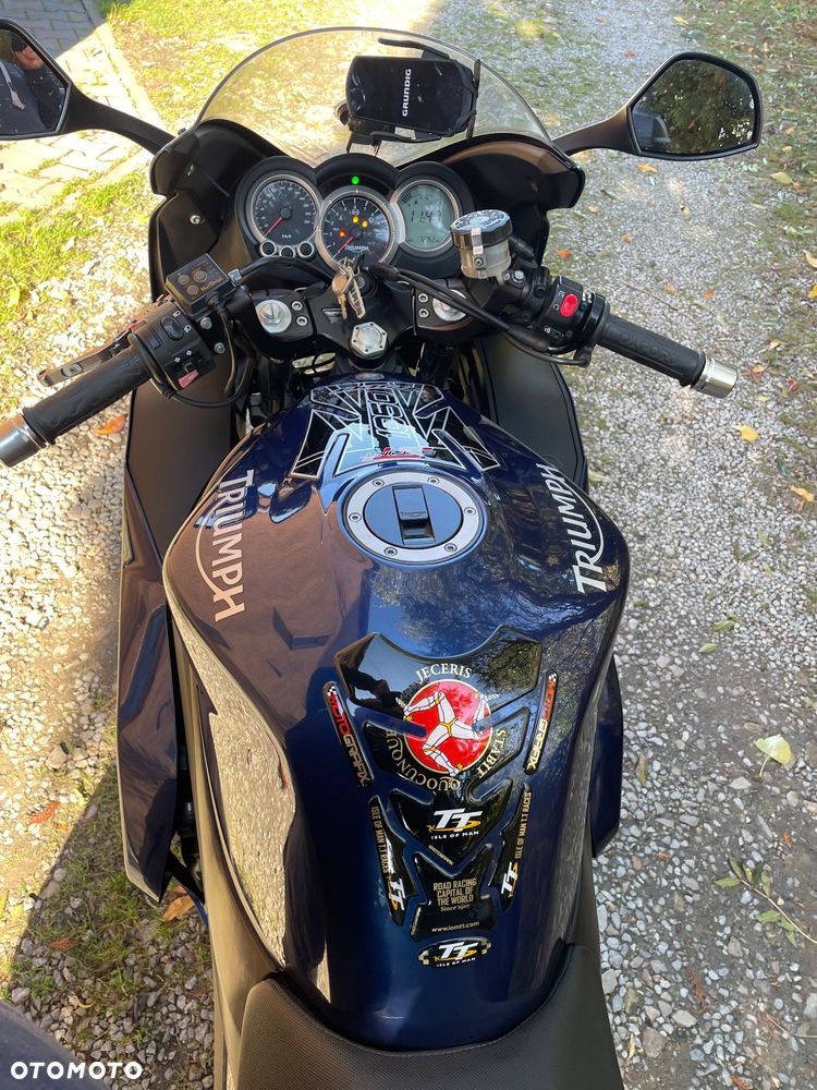 Triumph Sprint - 16