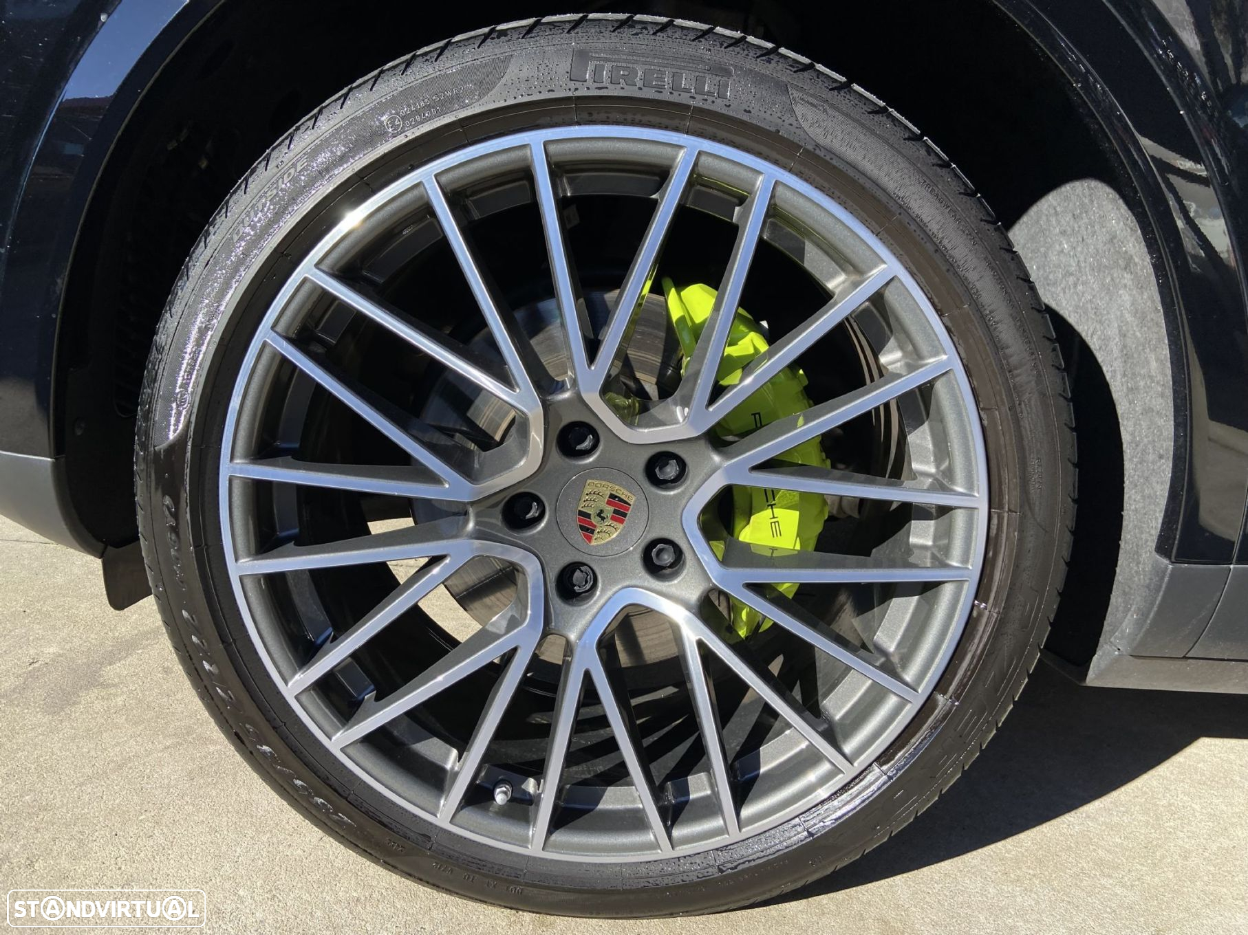 Porsche Cayenne Coupé E-Hybrid Platinum Edition - 11